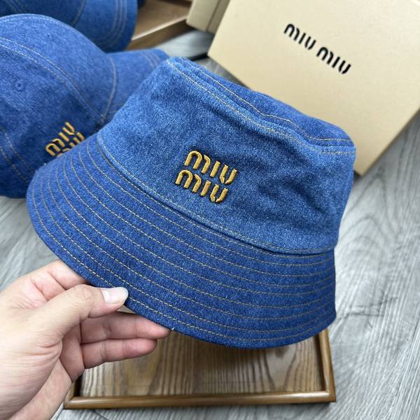 Miu Miu Hat MUH00125